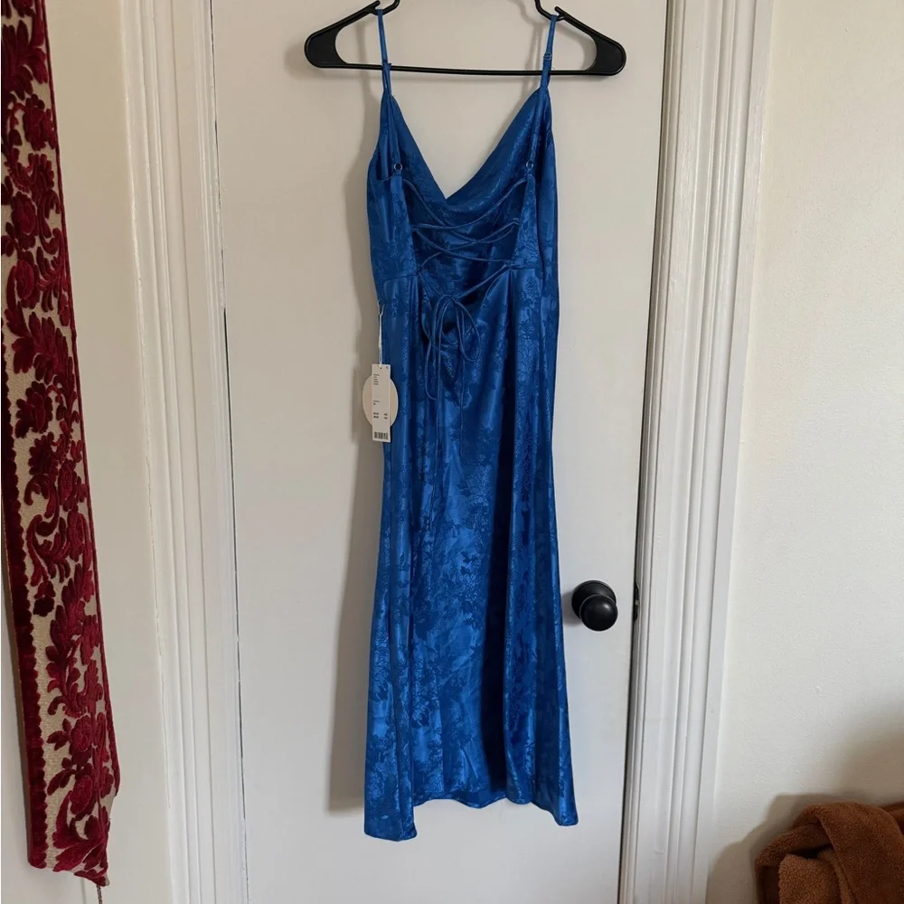 Urban Outfitters Embroidered Dress - Picture 6 of 8